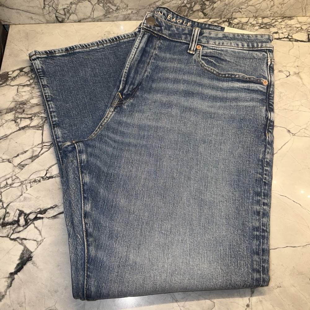American Eagle Men's Size 40x30 Slim Bootcut Airflex Jeans NEW